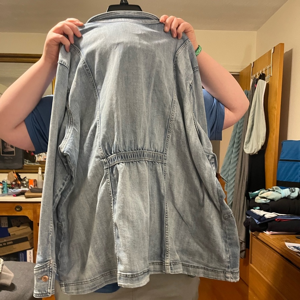 Maurice’s plus size 4 Jean jacket. NWT.
